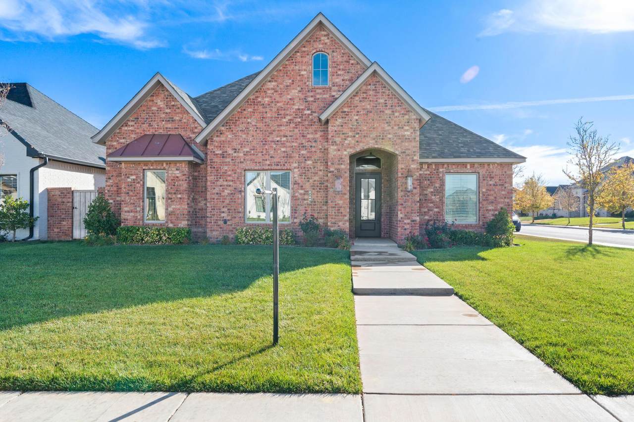 8369 Continental S Parkway - Photo 1