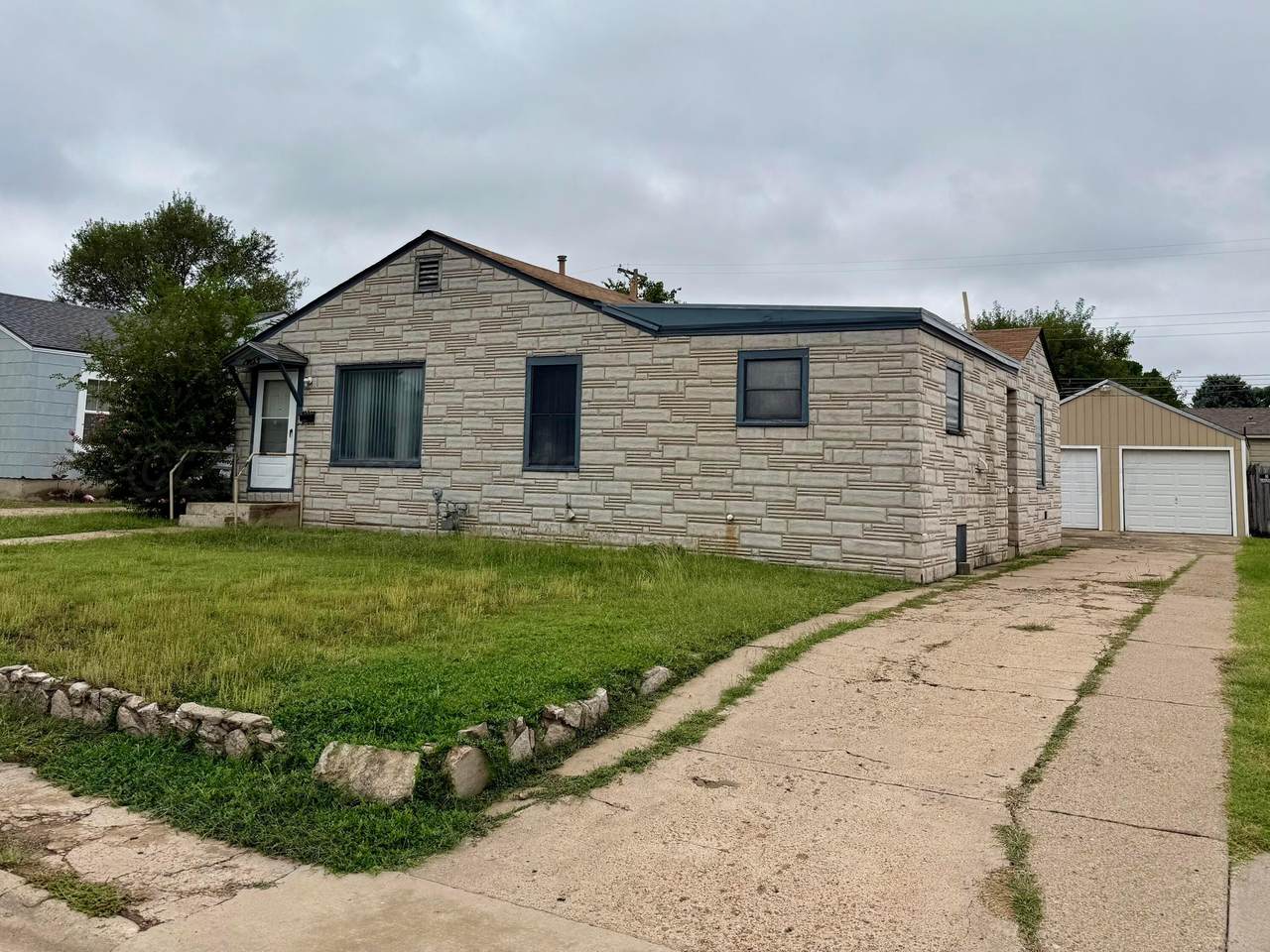 1405 Jennings Street - Photo 1