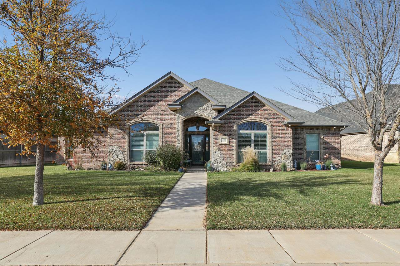 7802 Goldenview Circle - Photo 1