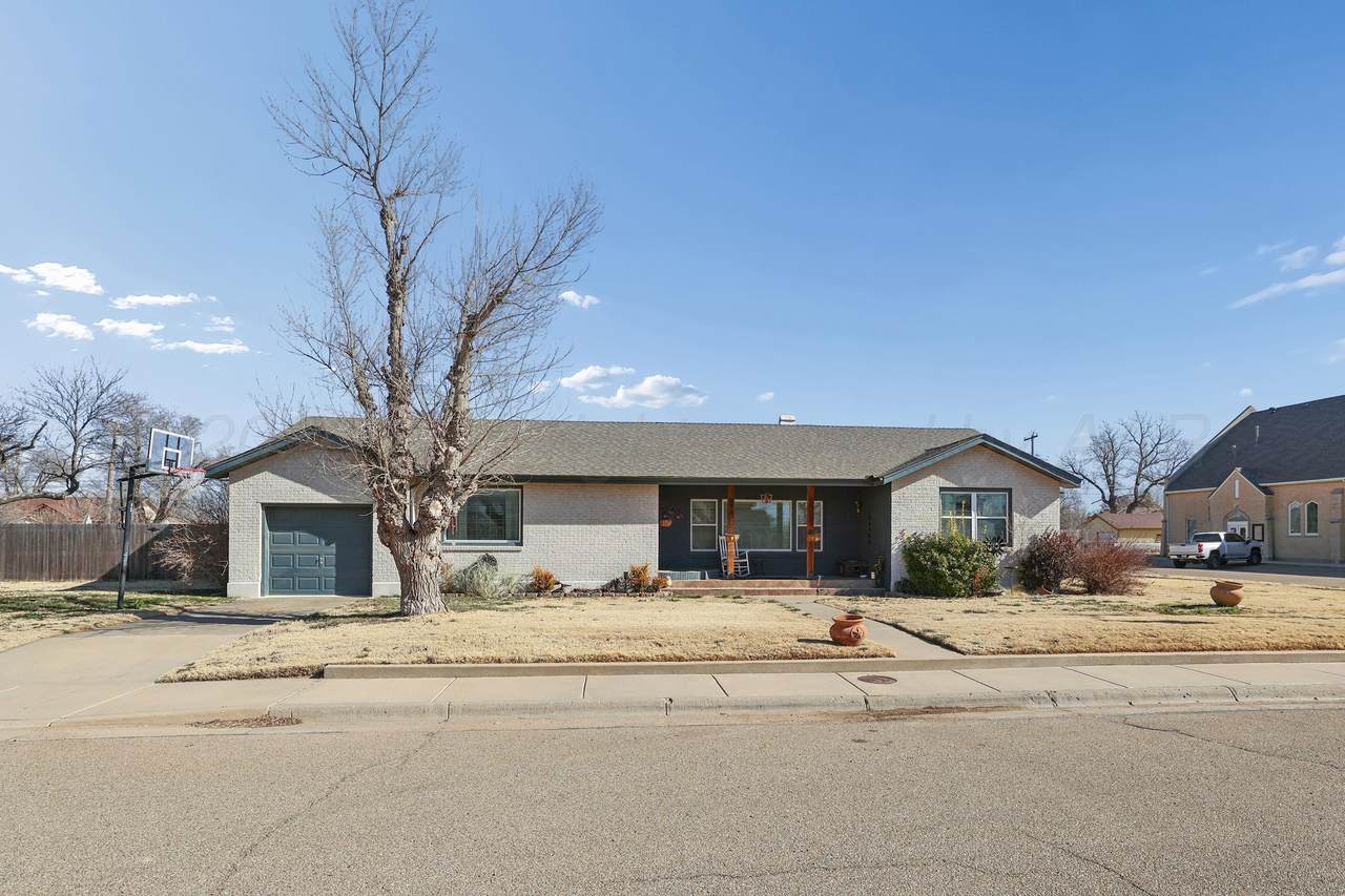 602 Main Street - Photo 1