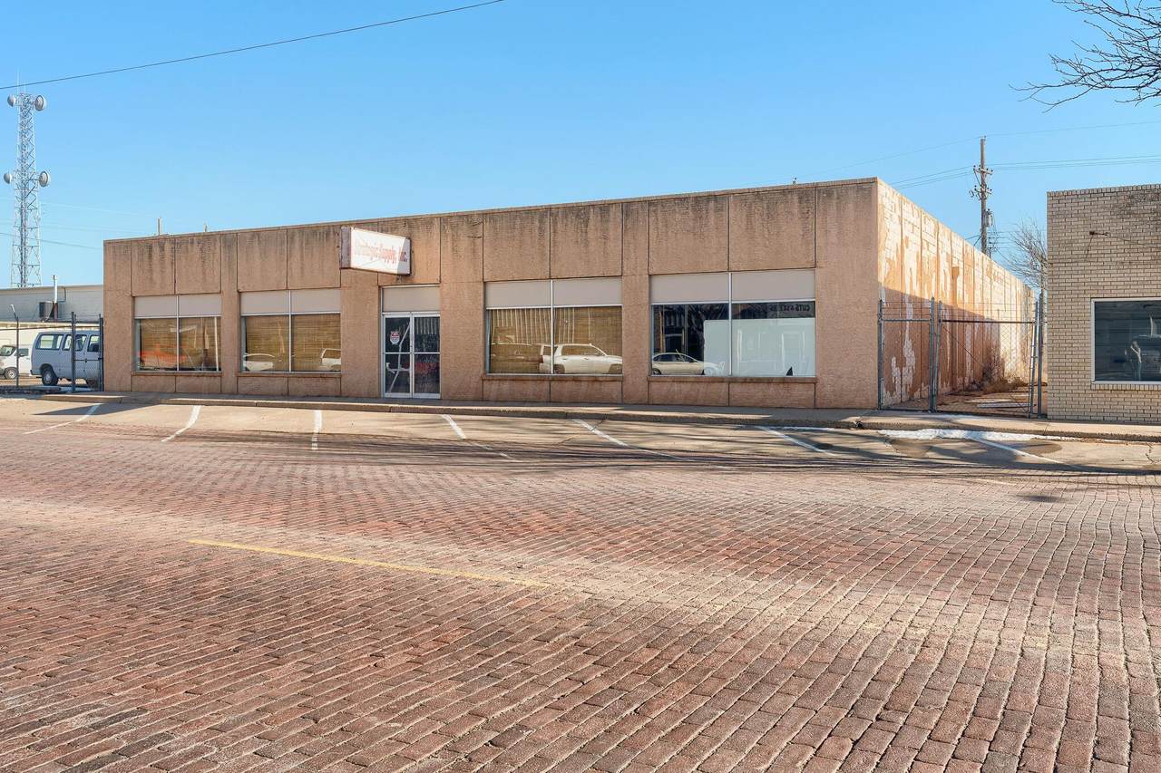 315 Cuyler Street - Photo 1