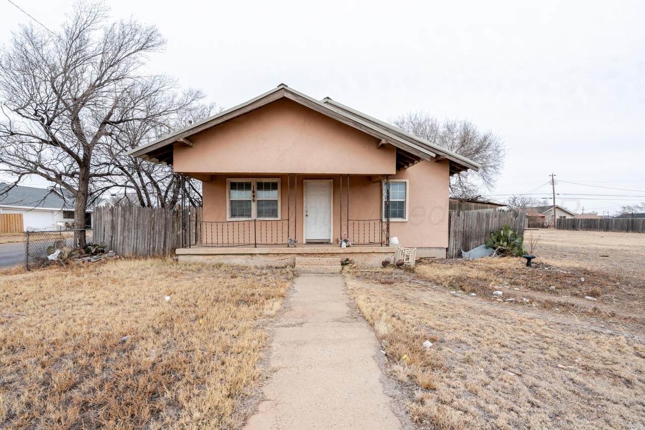 1446 9TH Avenue - Photo 1