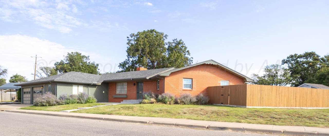 307 Linda Drive - Photo 1