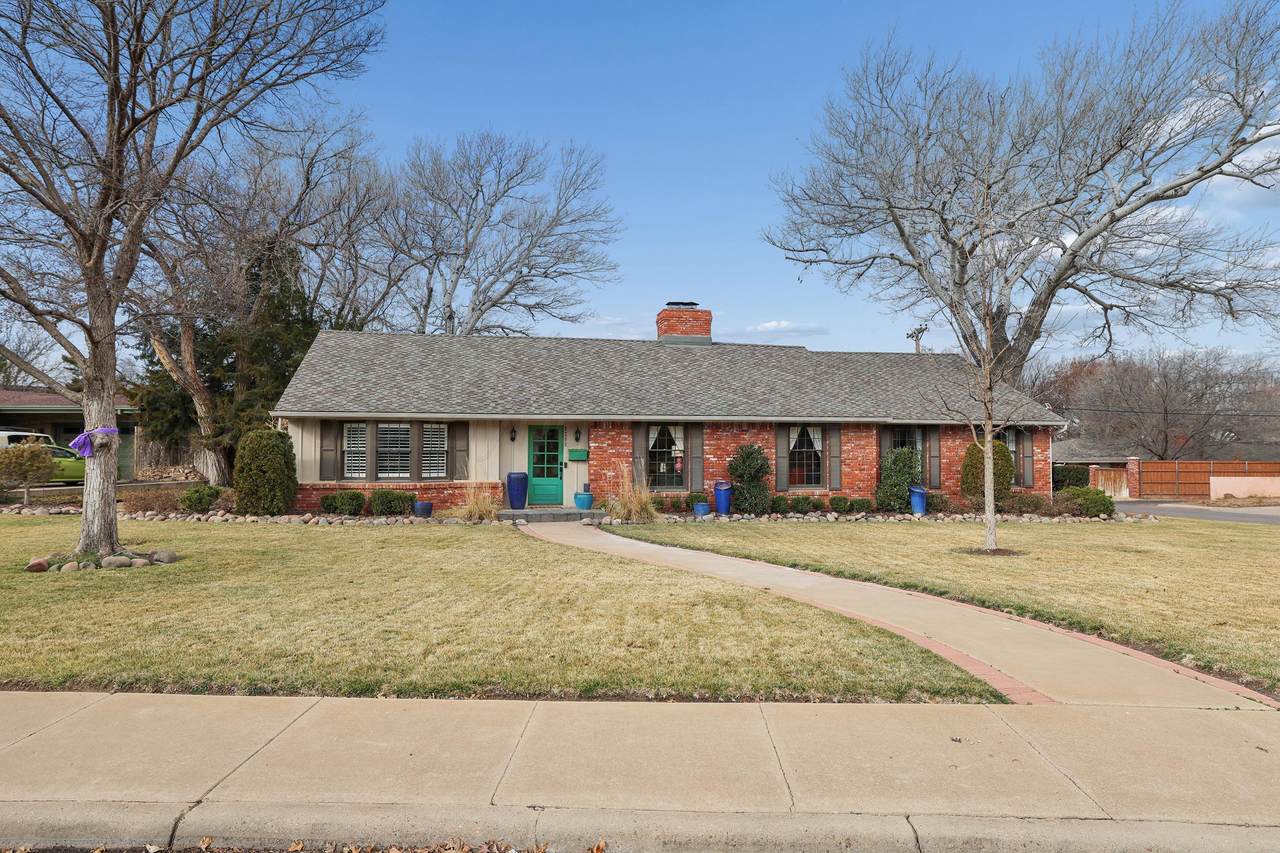 3200 Bowie Street - Photo 1