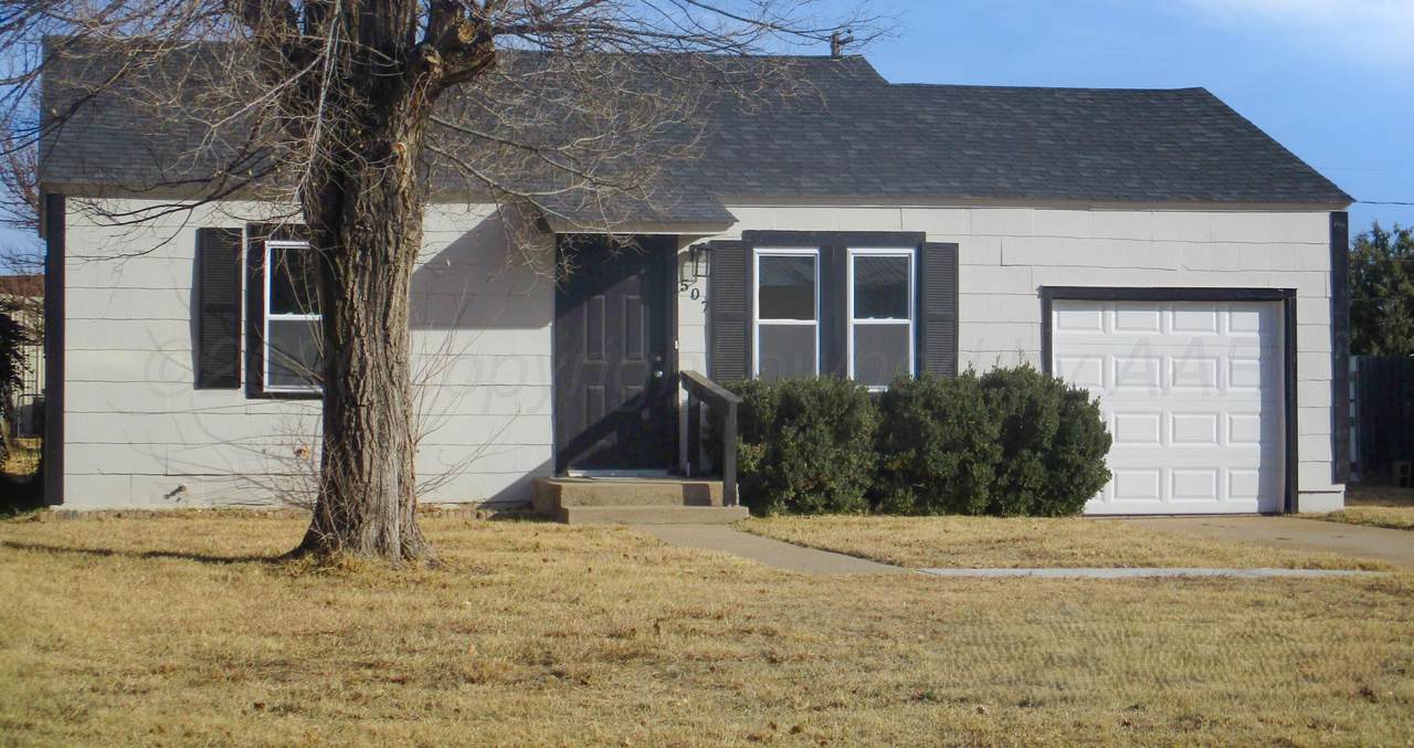 507 Clark Avenue - Photo 1