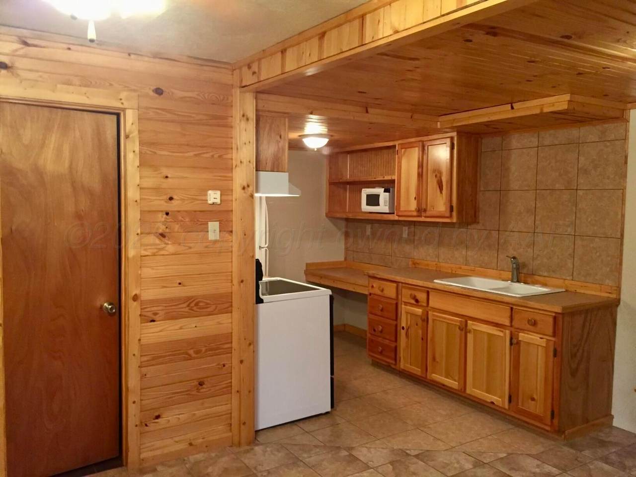 606 B 25TH Street - Photo 1