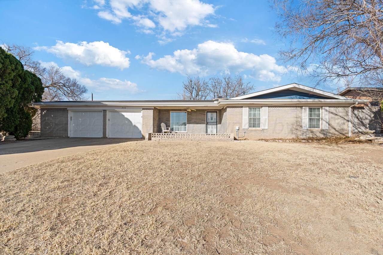 306 Bugbee Avenue - Photo 1