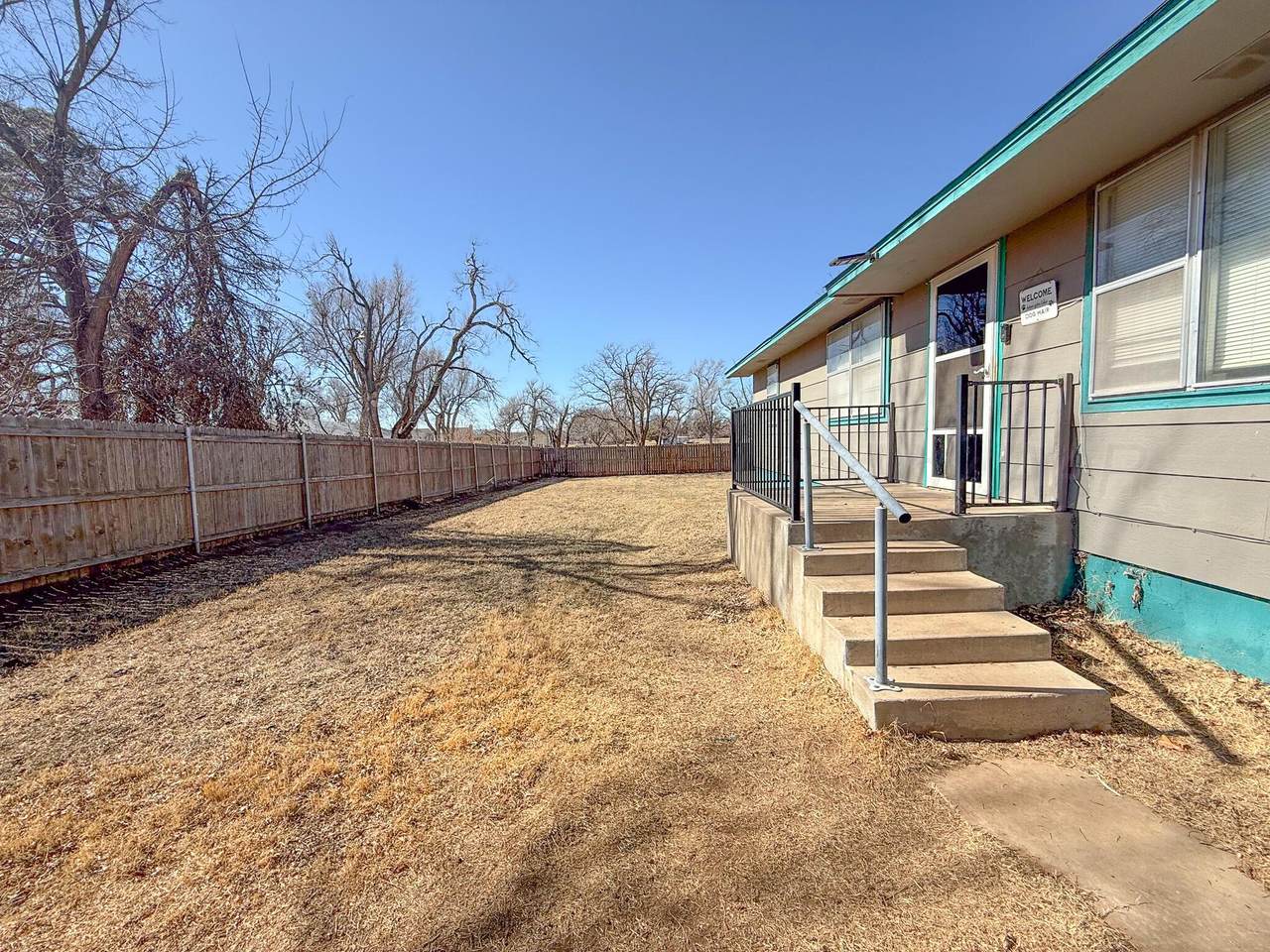 https://bt-photos.global.ssl.fastly.net/amarillo/1280_boomver_1_26-1882-2.jpg