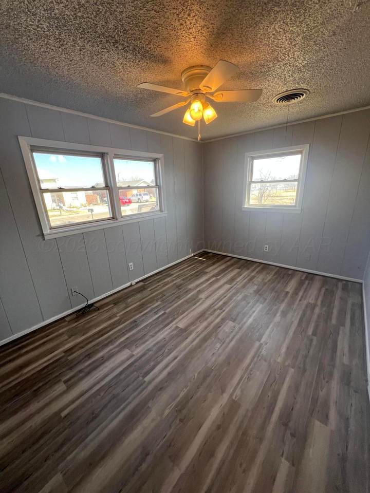https://bt-photos.global.ssl.fastly.net/amarillo/1280_boomver_1_26-1989-2.jpg