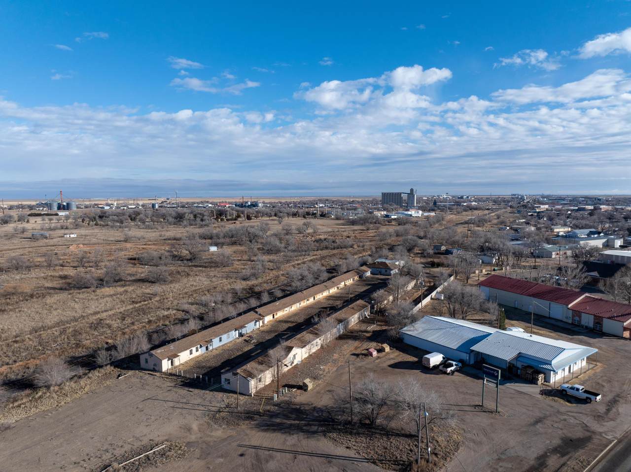 808 7th Street - Photo 1