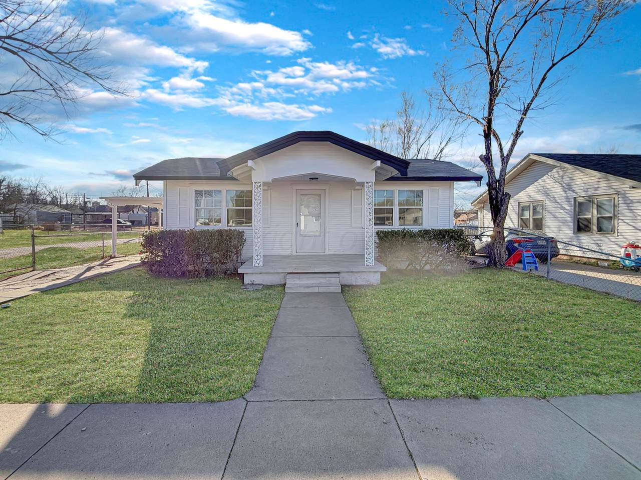 316 Virginia Street - Photo 1