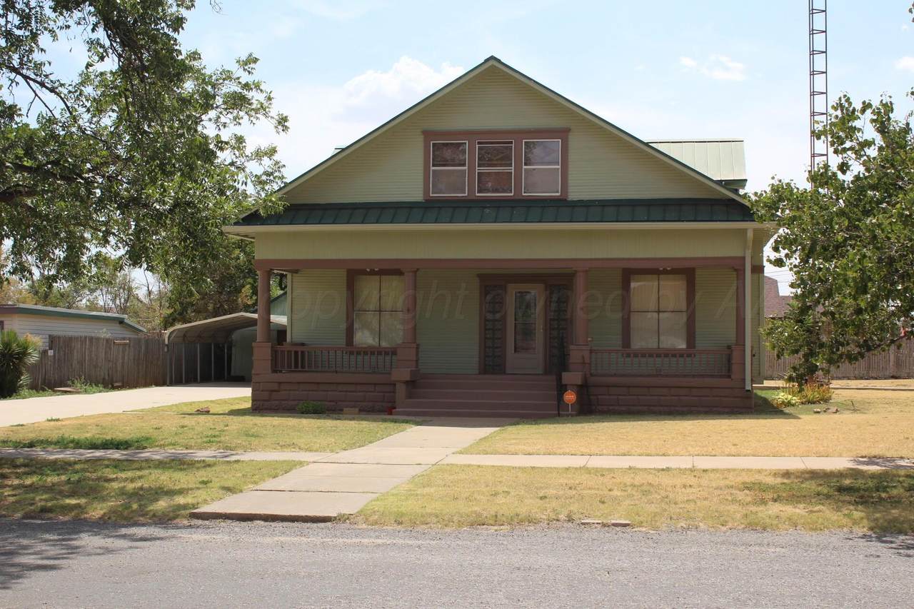 311 Jackson Avenue - Photo 1