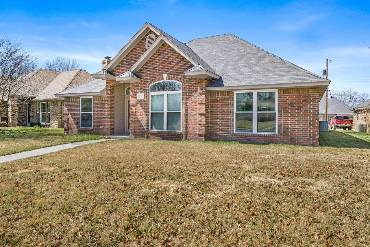 5804 Andover Drive - Photo 1