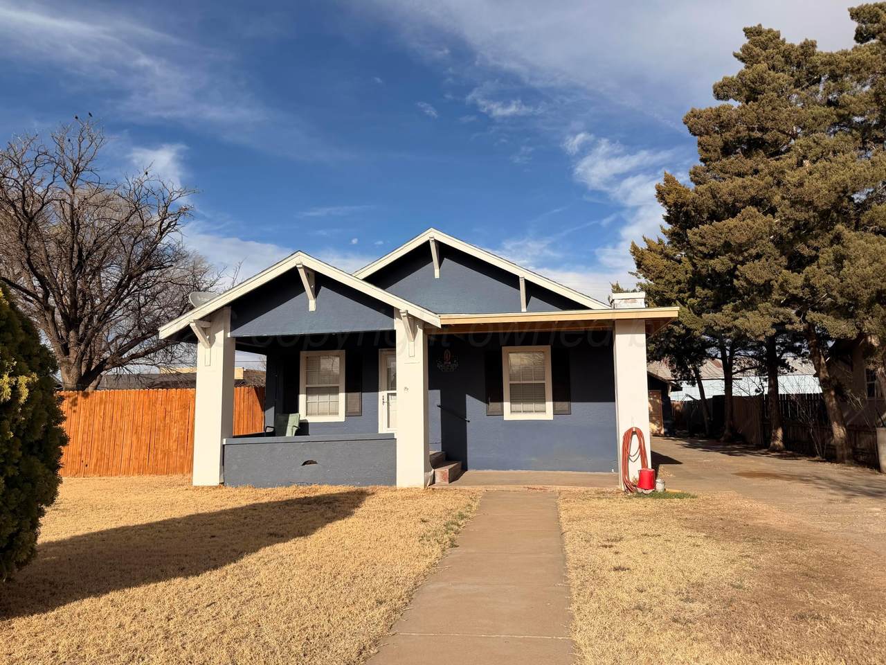 204 Lawton - Photo 1