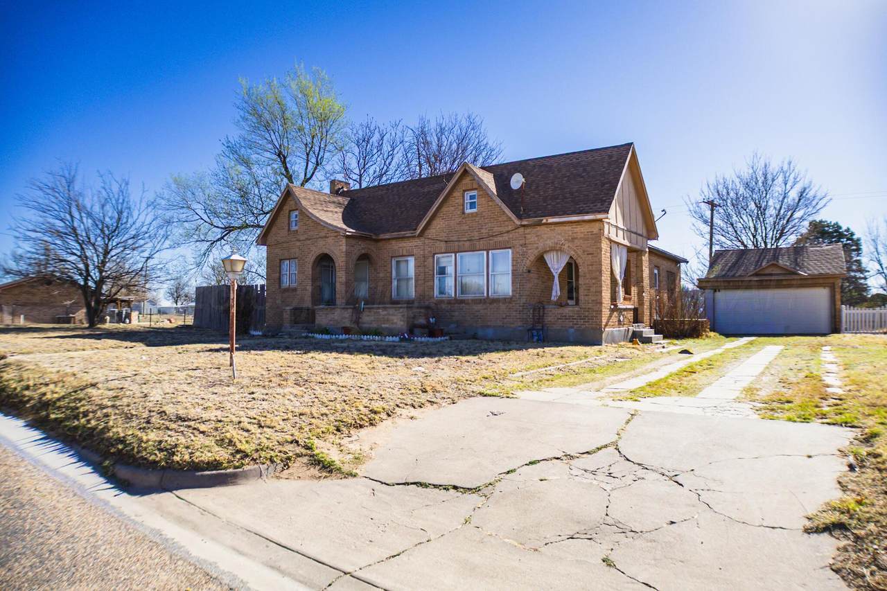 620 Waldron Street - Photo 1