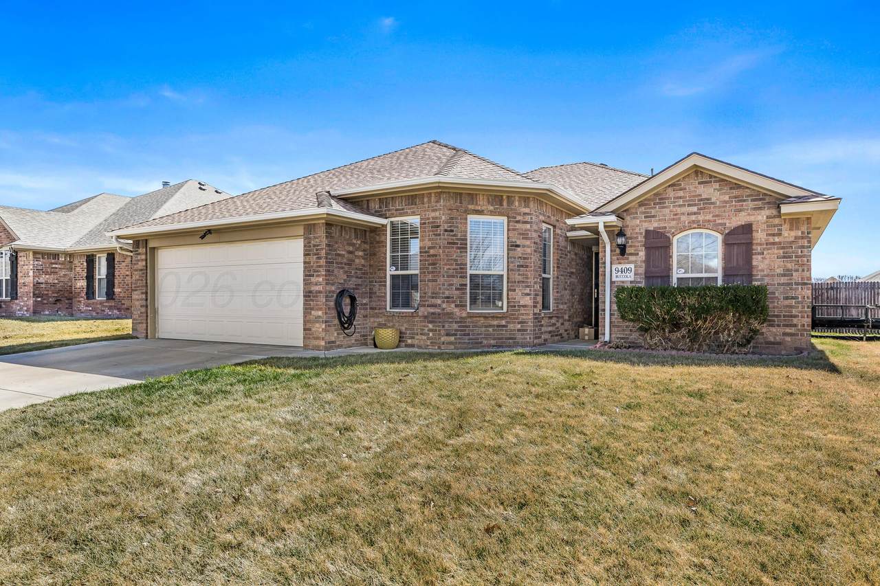 9409 Buccola Avenue - Photo 1