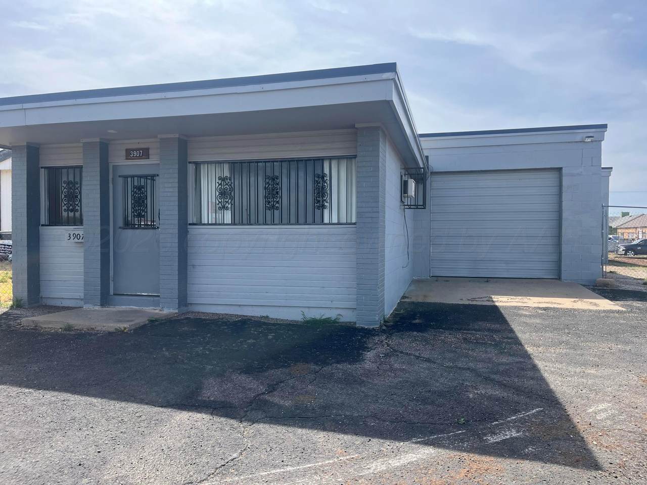 3907 Amarillo Boulevard - Photo 1