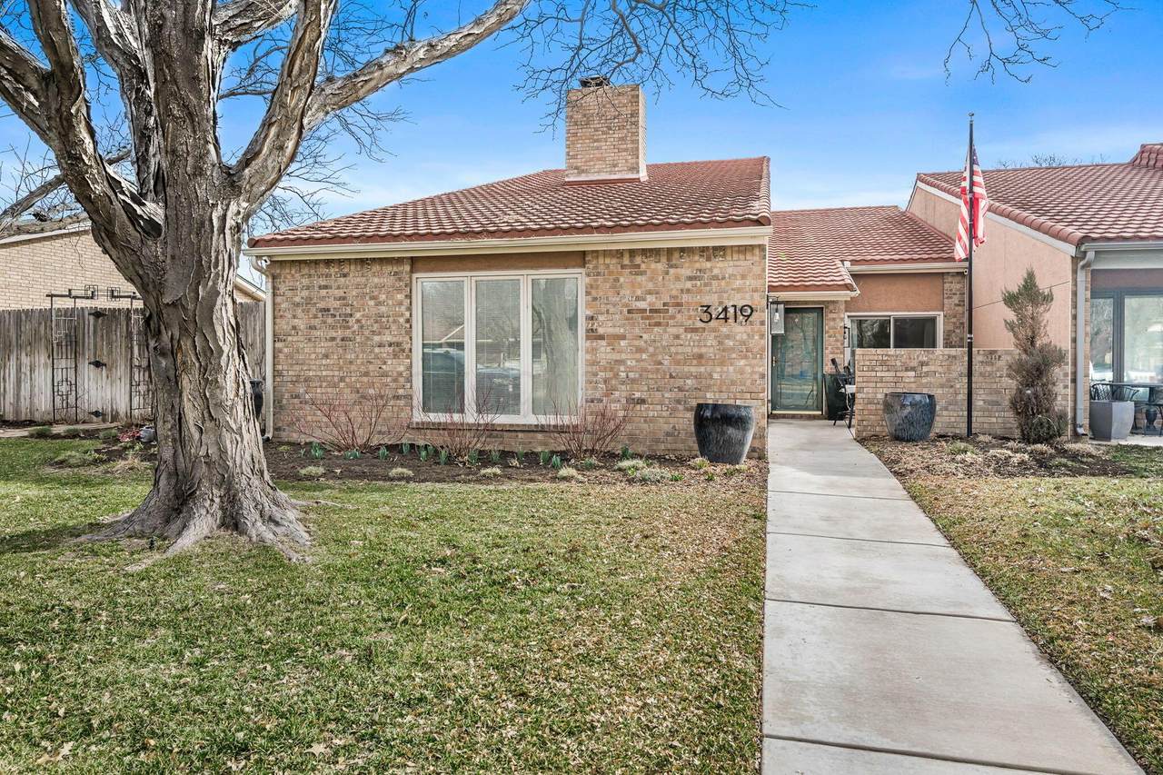 3419 Gladstone Lane - Photo 1