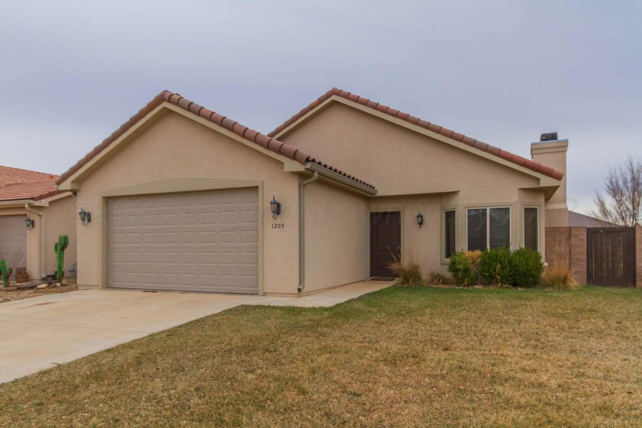 1205 Chardonnay Boulevard - Photo 1