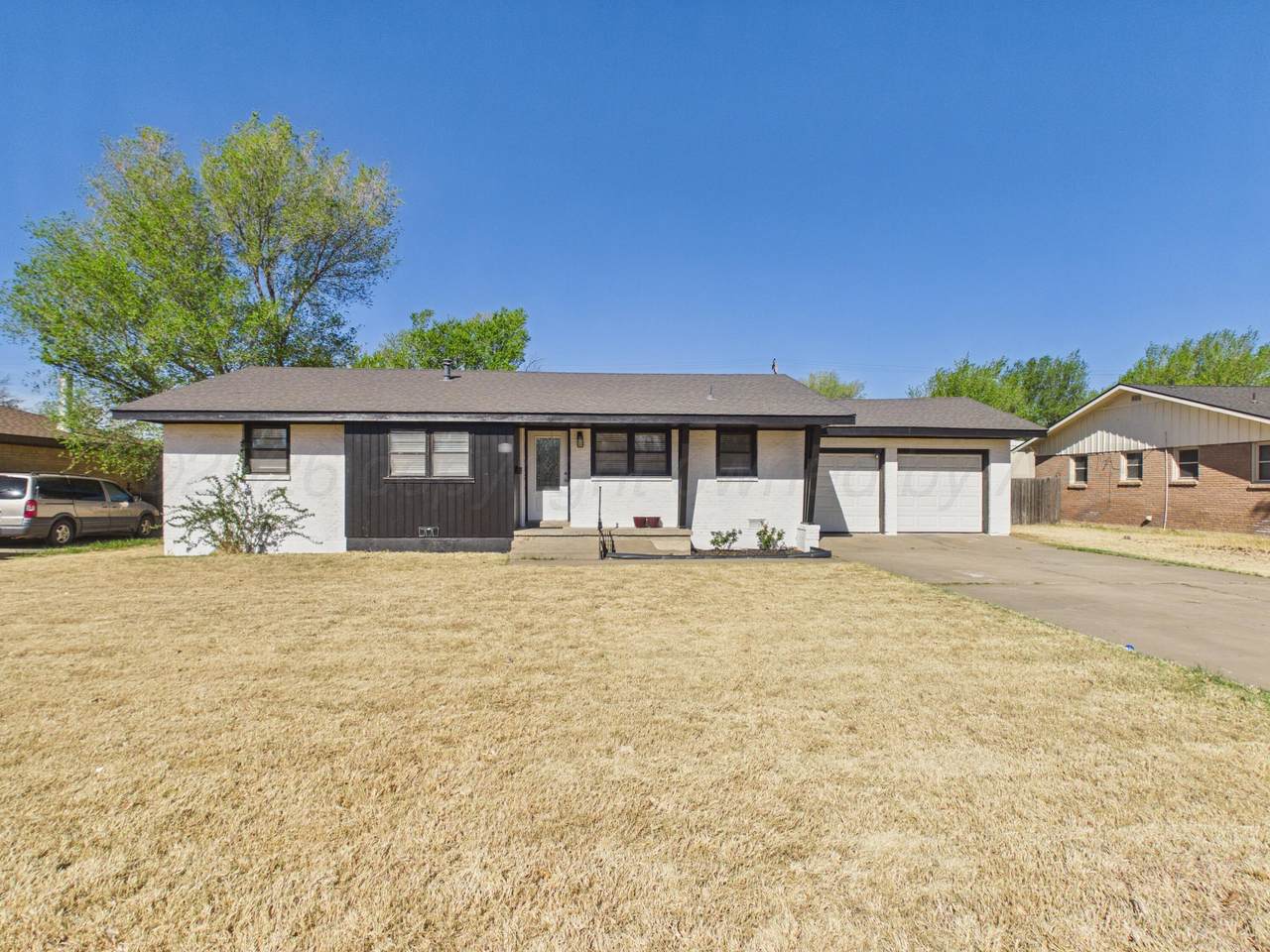 302 Morton Avenue - Photo 1