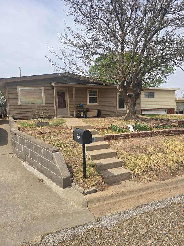 210 Brown Street - Photo 1