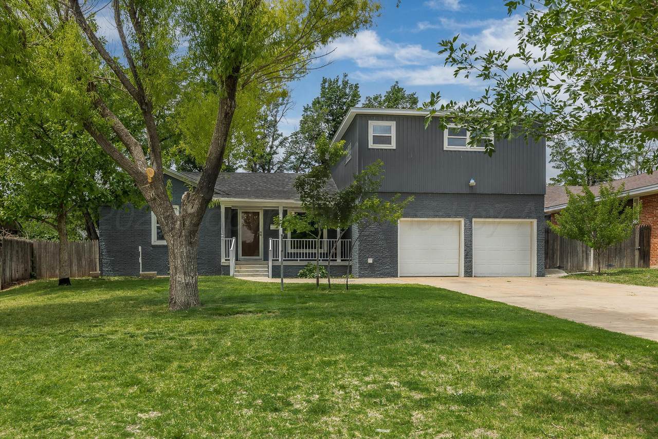 2110 La Salle Street - Photo 1