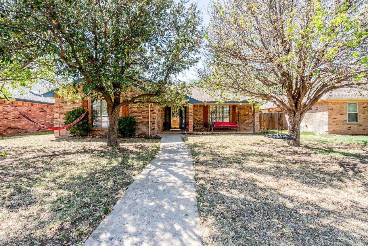 8010 Claret Street - Photo 1