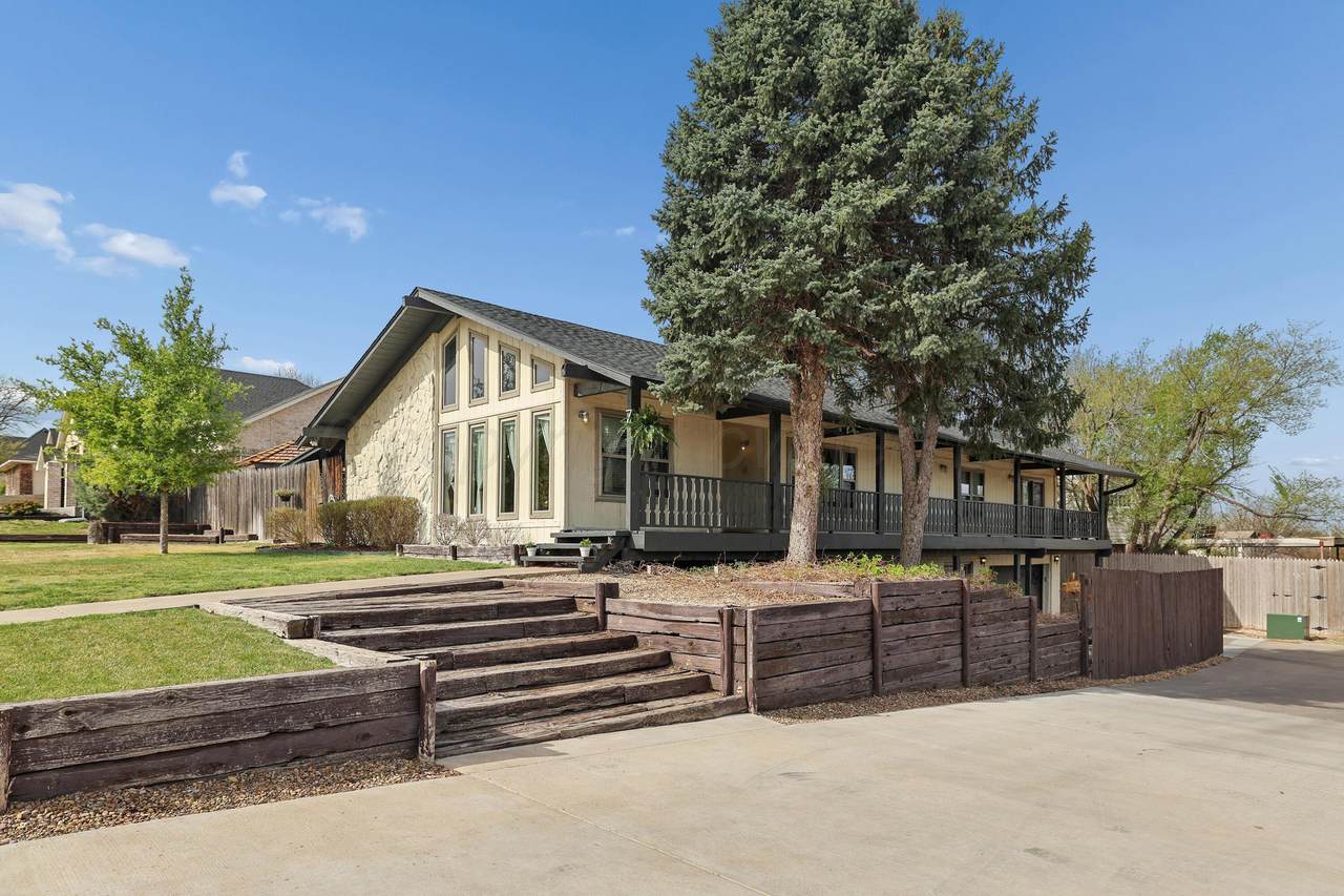 7 Village Drive - Photo 1