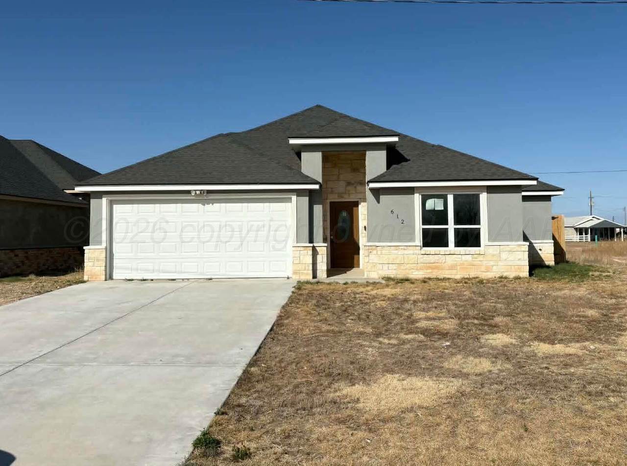 612 Poplar - Photo 1