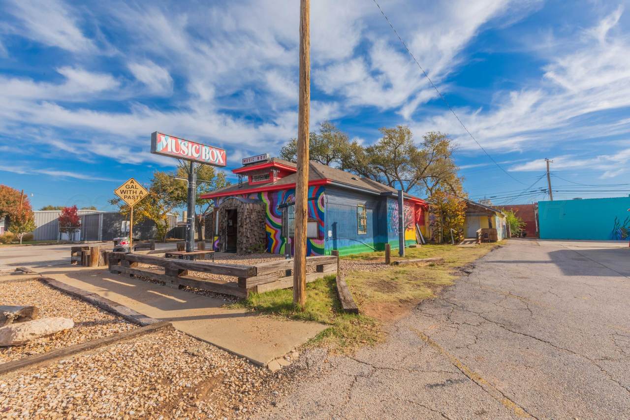 907 Madison Street - Photo 1