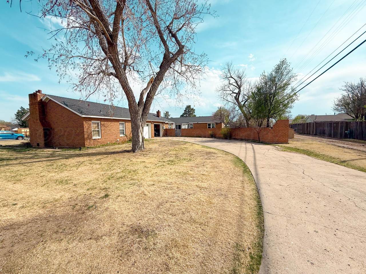 1615 Russell Street - Photo 1