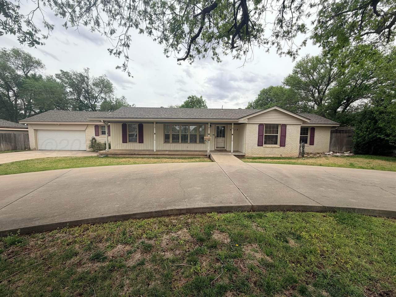 4213 Albert Avenue - Photo 1