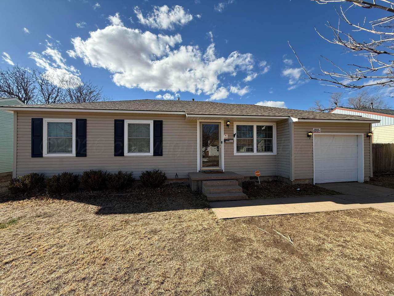 1912 Beech Street - Photo 1