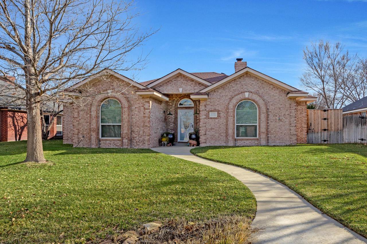 5731 Spencer Street - Photo 1