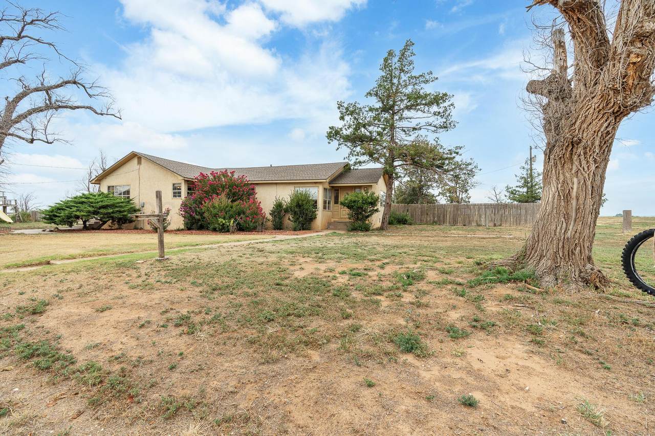2723 County Road O - Photo 1