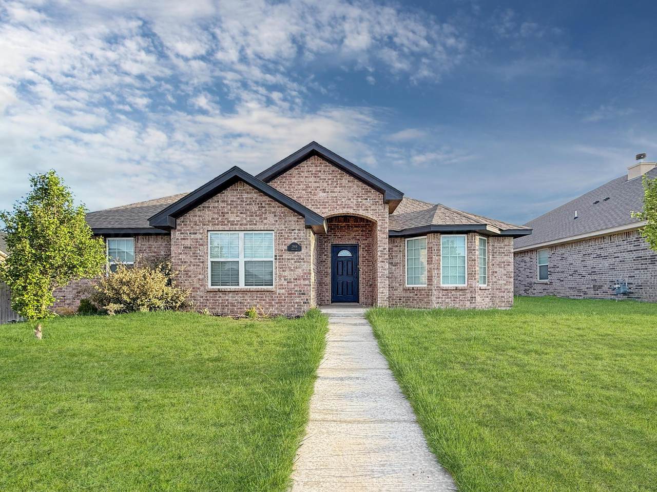 2906 Tampa Bay - Photo 1