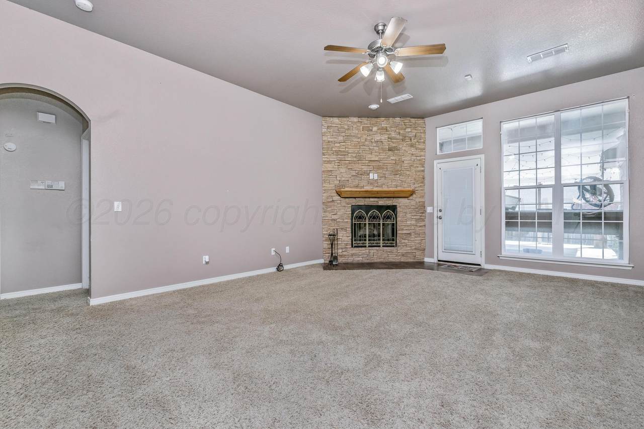 https://bt-photos.global.ssl.fastly.net/amarillo/1280_boomver_1_26-3494-2.jpg