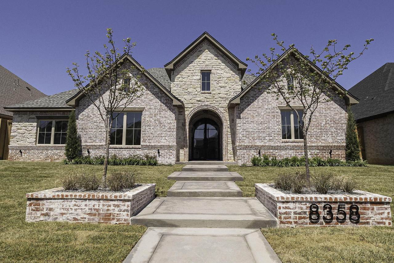 8358 Continental Parkway - Photo 1