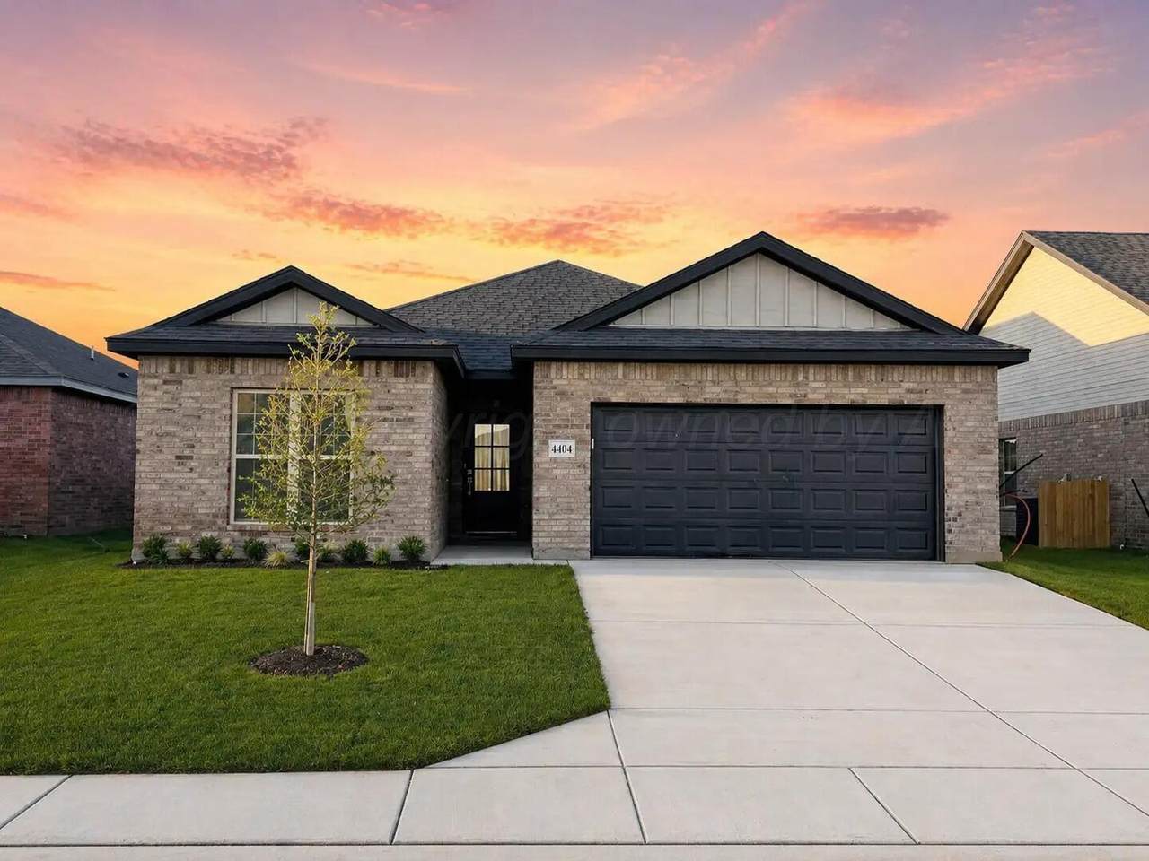 4404 Monarch Street - Photo 1