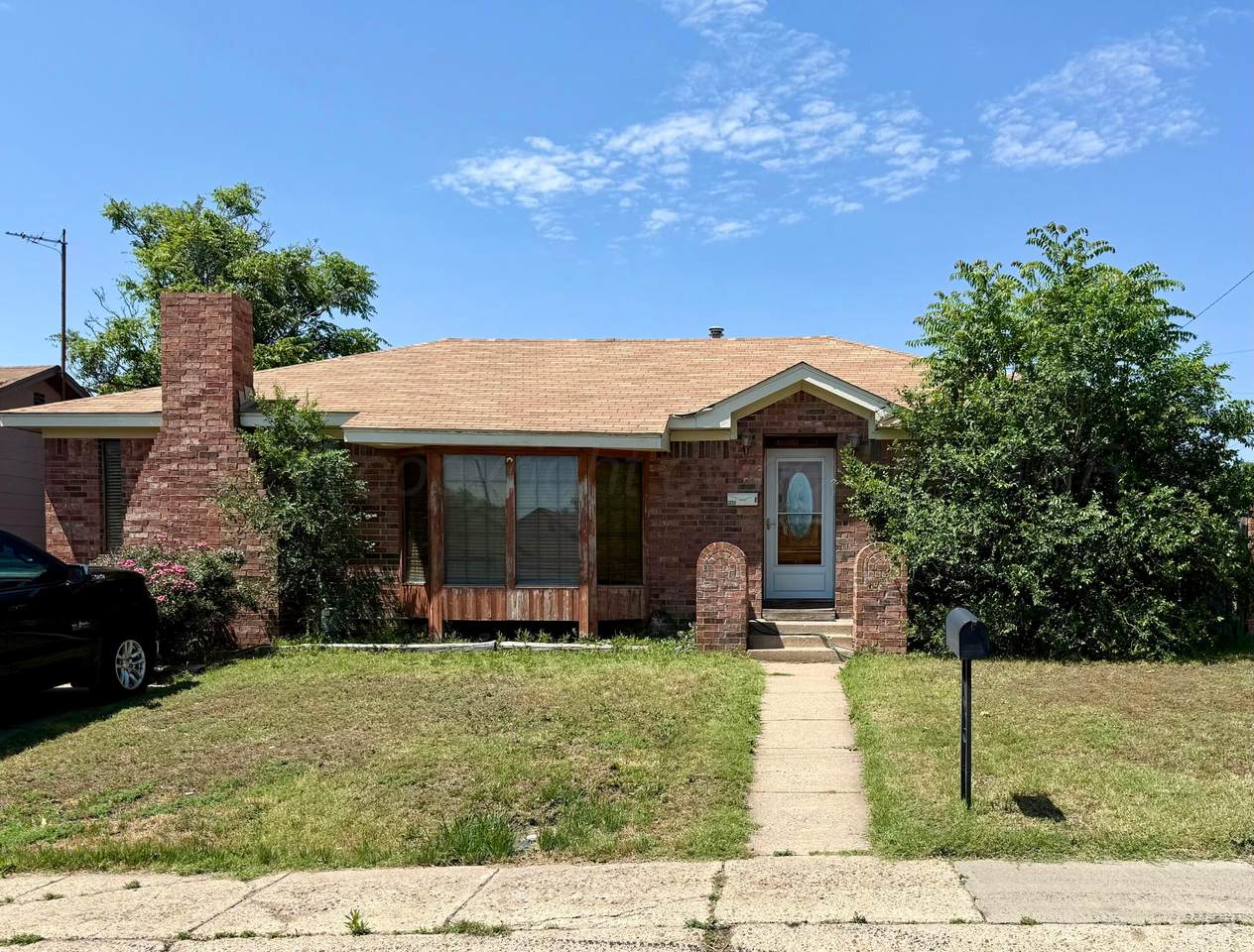 900 Nelson Street - Photo 1