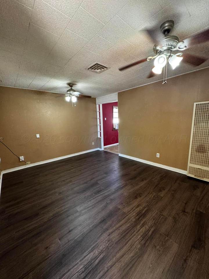 https://bt-photos.global.ssl.fastly.net/amarillo/1280_boomver_1_26-3839-2.jpg