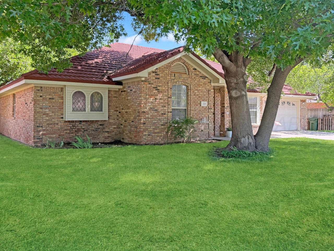 https://bt-photos.global.ssl.fastly.net/amarillo/1280_boomver_1_26-3872-2.jpg