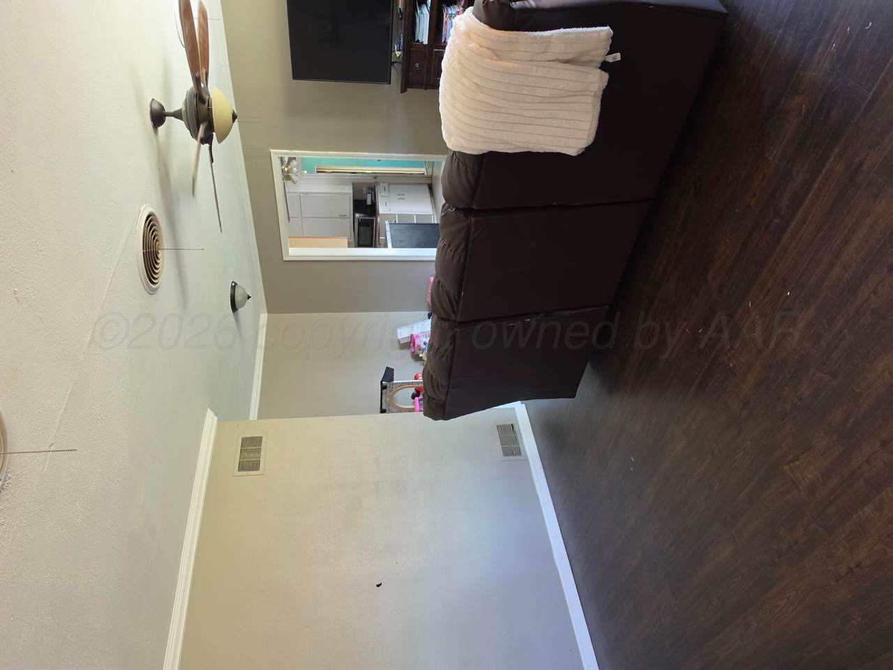 https://bt-photos.global.ssl.fastly.net/amarillo/1280_boomver_1_26-3886-2.jpg