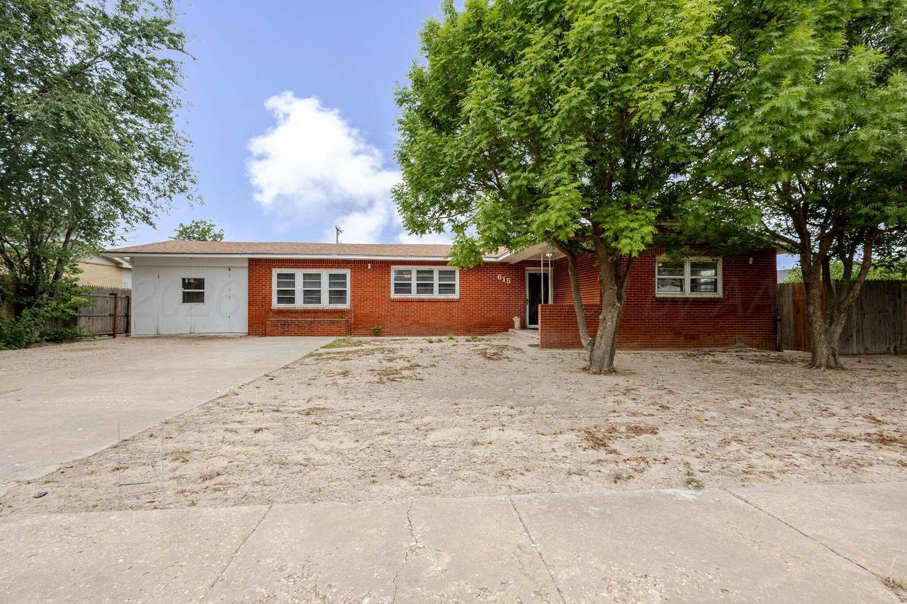 615 Avenue J - Photo 1