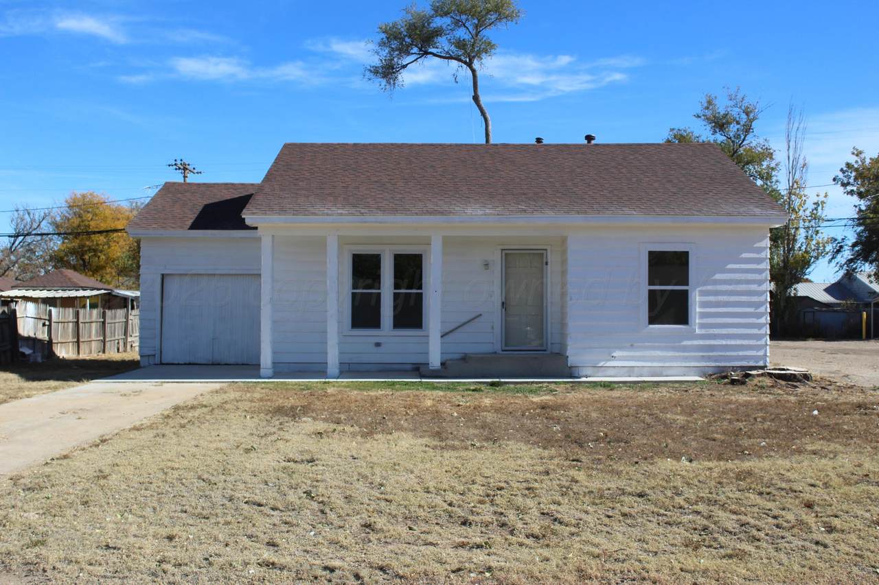 718 Ave. K - Photo 1