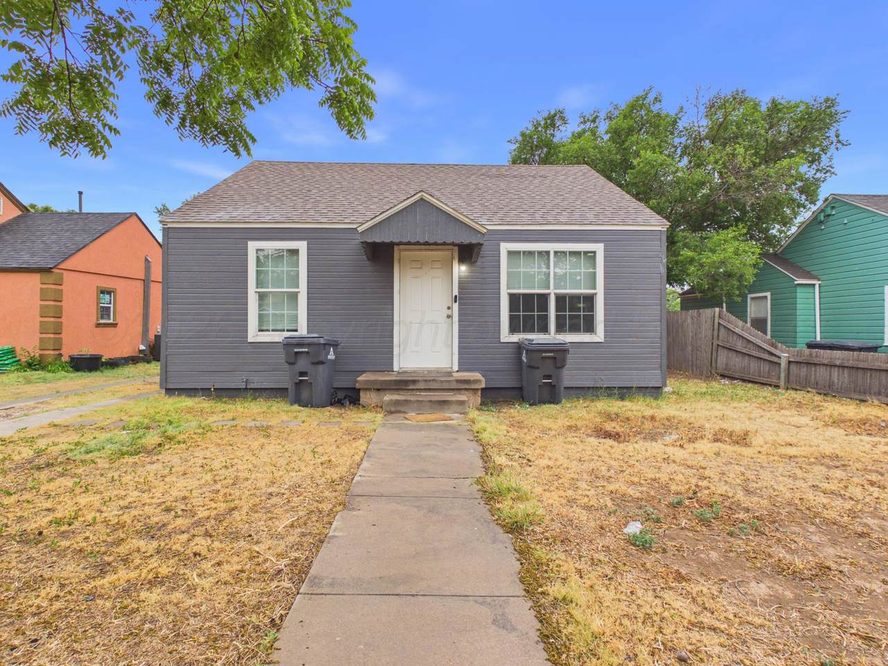 1209 20th Avenue - Photo 1
