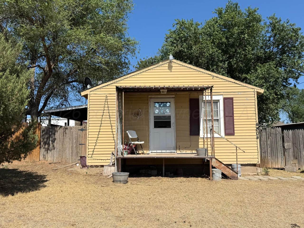 4804 Rose Drive - Photo 1