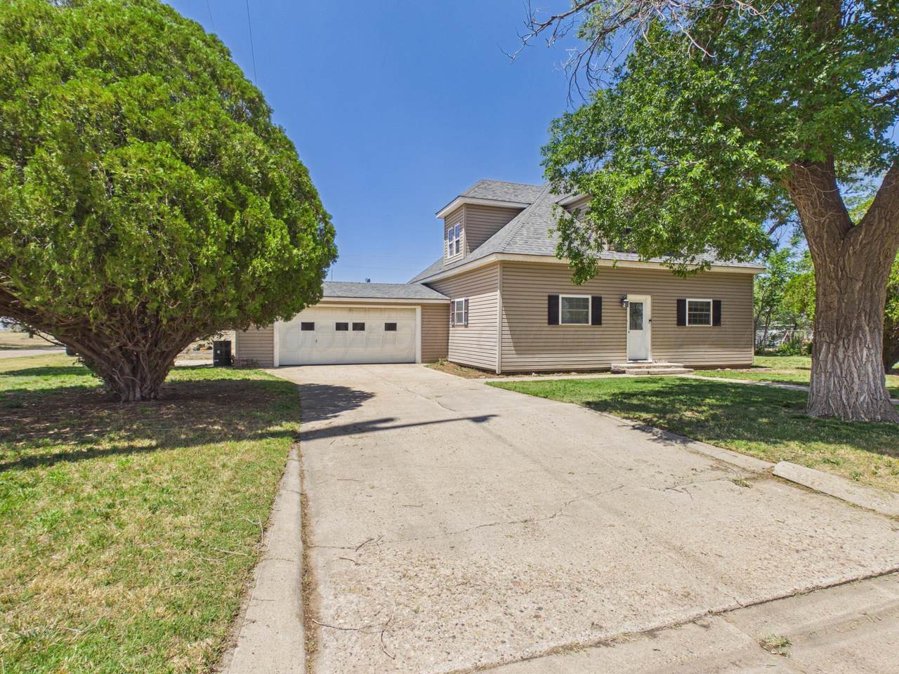 620 3rd Street - Photo 1