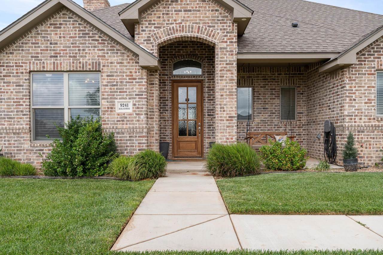 9241 Highland Springs Drive - Photo 1