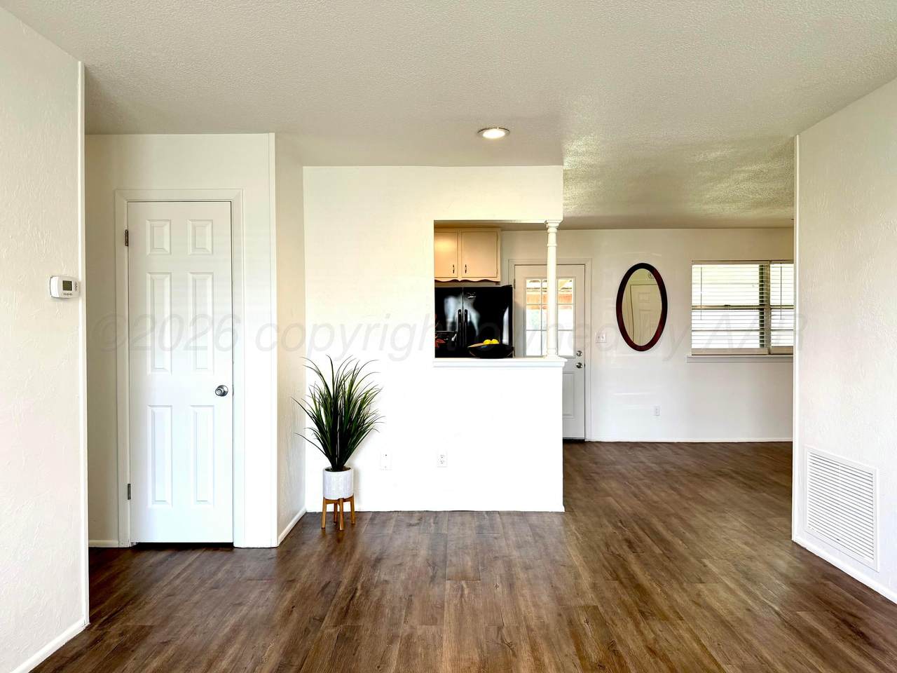 https://bt-photos.global.ssl.fastly.net/amarillo/1280_boomver_1_26-4554-2.jpg